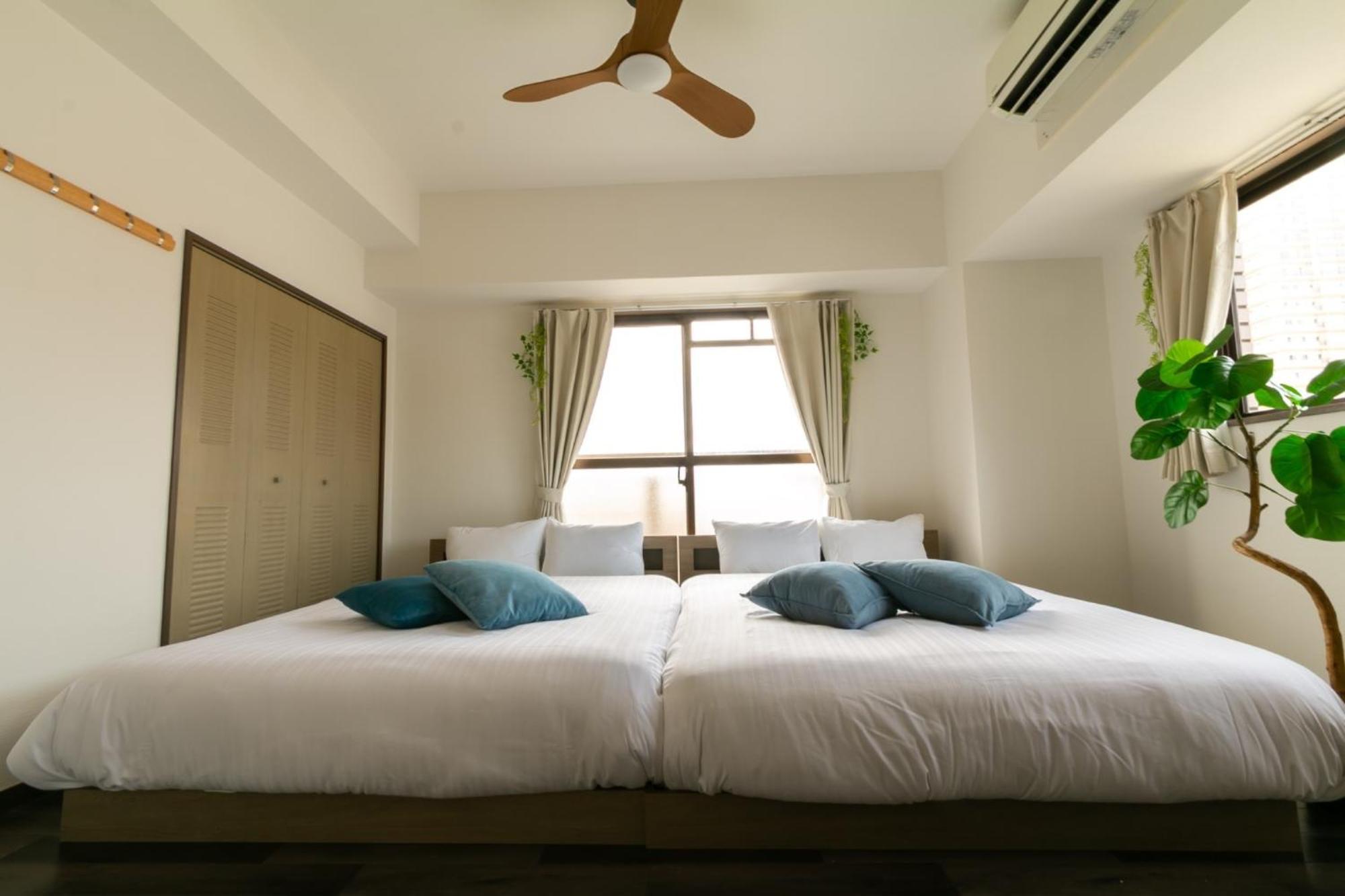 Grace Nagahori - Vacation 17984 Apartment